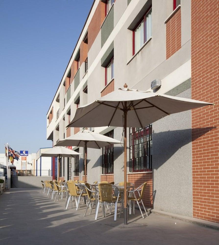 Hotel Tocina Business Albolote Exterior photo