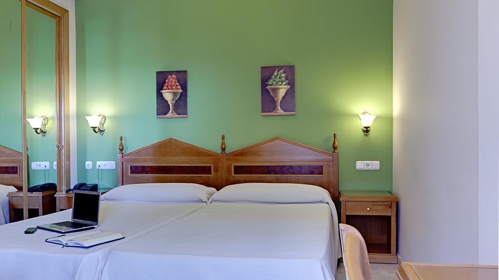 Hotel Tocina Business Albolote Room photo